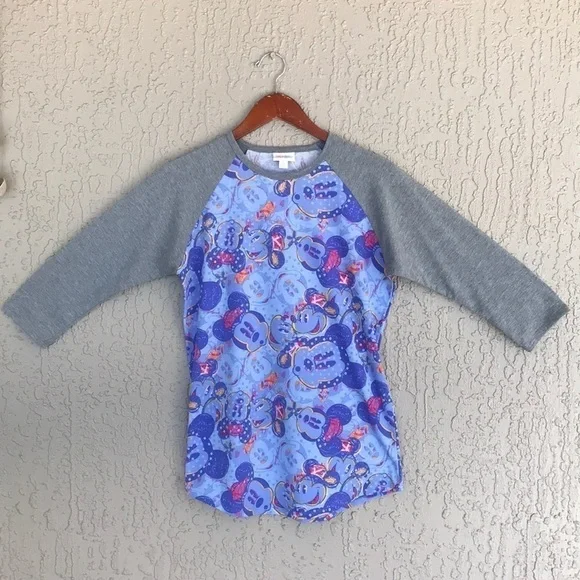 LuLaRoe Disney Mickey Minnie Print Randy Raglan Top Small - Picture 2 of 9
